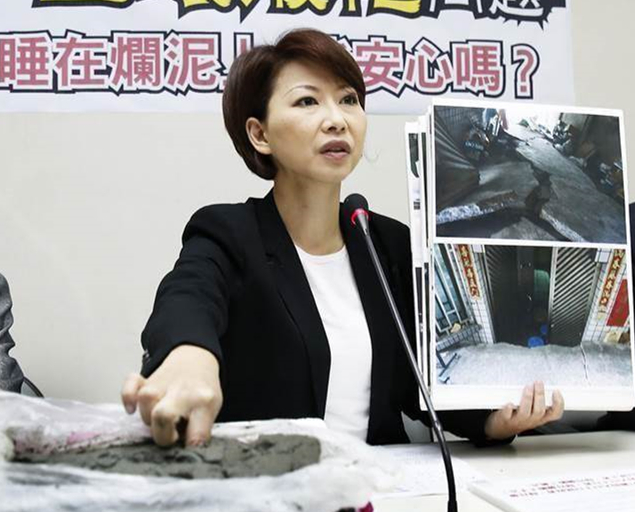 绿营2018台南市长初选战况激烈 "绿委"心急整夜难眠 绿营2018台南市长初选战况激烈 "绿委"心急整夜难眠