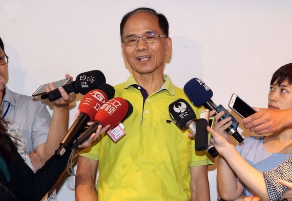 2018再战新北?游锡堃:我不参选 建议征召赖清德 2018再战新北?游锡堃:我不参选 建议征召赖清德