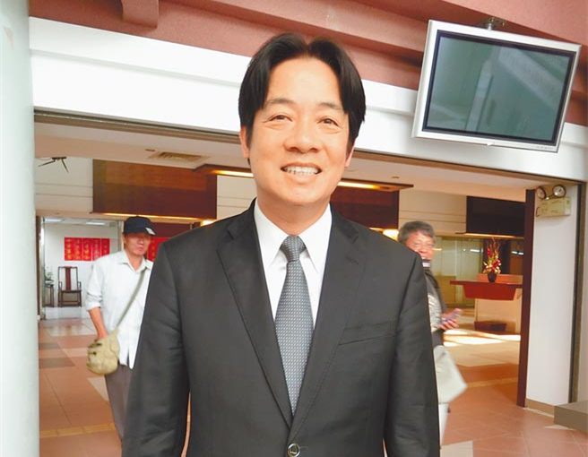 台南放不放台风假再失准头 赖清德遭讽“逢赌必输” 台南放不放台风假再失准头 赖清德遭讽“逢赌必输”