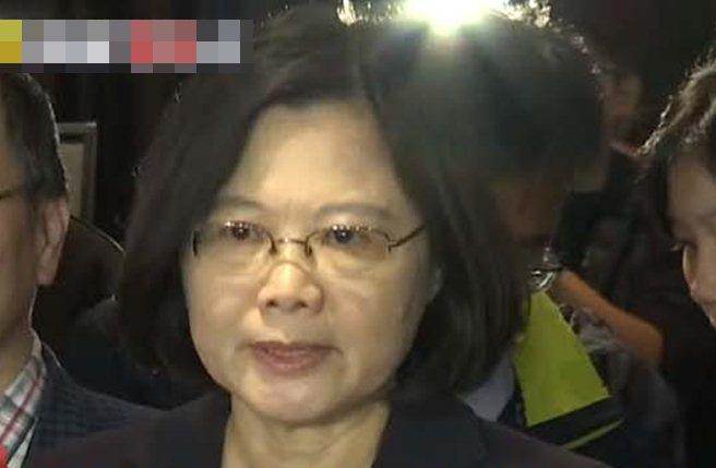 蔡英文爱生气成日常 绿人士看小动作就知她生气与否 蔡英文爱生气成日常 绿人士看小动作就知她生气与否