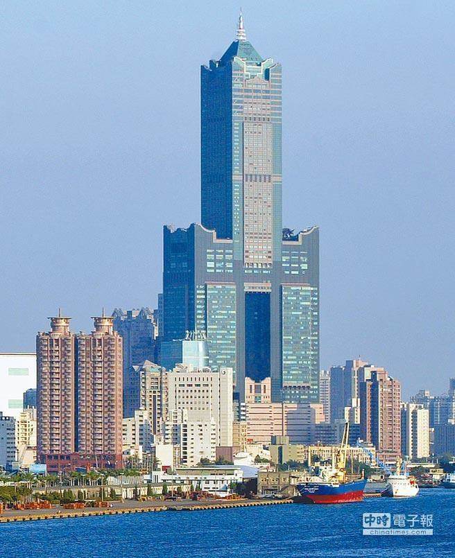 陆客减少租房业者也遭殃 高雄85大楼套房降价3成出售 陆客减少租房业者也遭殃 高雄85大楼套房降价3成出售