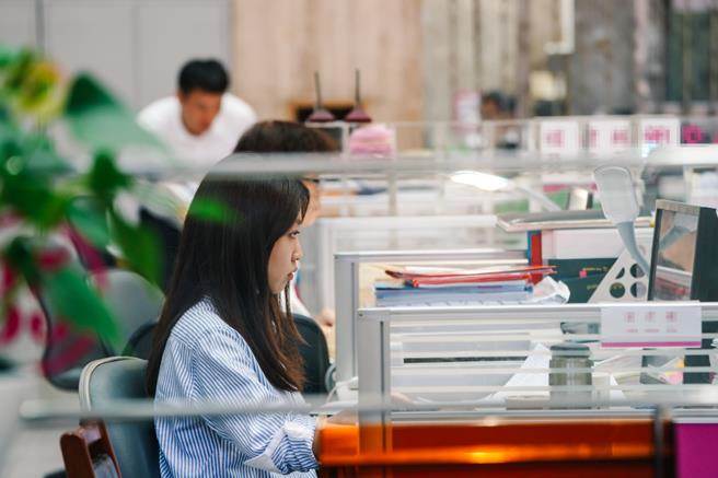 台媒:赖清德点燃加薪火种 若无配套恐怕难起作用 台媒:赖清德点燃加薪火种 若无配套恐怕难起作用