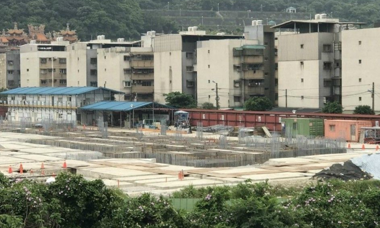 庆富风暴愈滚愈大 恐爆交叉违约 庆富风暴愈滚愈大 恐爆交叉违约