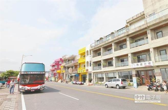 大陆游客赴台暴减 全台近7成民宿卖半年还是卖不掉 大陆游客赴台暴减 全台近7成民宿卖半年还是卖不掉