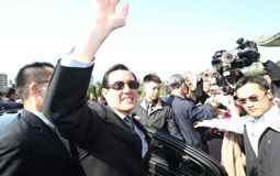 从“票房毒药”到“蓝营春钥” 马英九或将重返政坛