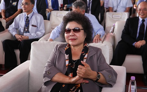 Ӣİ칫֤ʵ¾11ձϽ鳤һְ