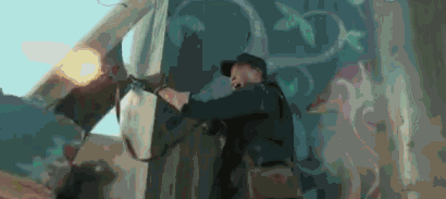 “达康书记”秒变吴京背后的男人 那画面太美不敢看 “达康书记”秒变吴京背后的男人 那画面太美不敢看