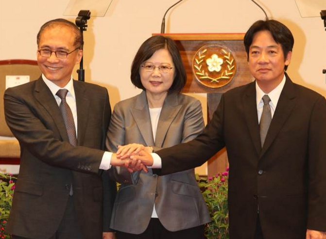 һ����Ƭ������Ӣ���������ȫ�ľ� ����Ц����ζ�