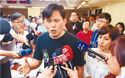 "ѧ��"ͷĿ�����λ�������ڴ������� ��������ȿ�Ϸ.png