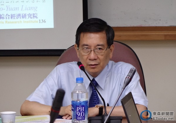 台金融业人士:新当局未上任争议不断 与期待有落差 台金融业人士:新当局未上任争议不断 与期待有落差