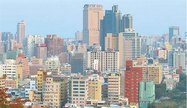 台湾人口将成负增长 专家称买房越晚省越多