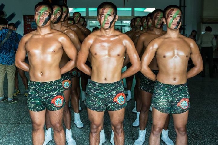 ̨�����ֱ�ֻ���̿���Ů����Ӱ