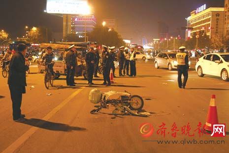 4�հ�������ɫ�γ��ھ�ʮ·������ׯ��·��ײ����綯�������˺�����Ӵܡ�������ͼ