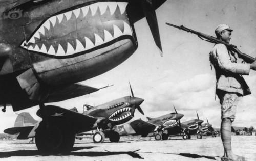 台军方纪念抗战胜利 复制飞虎队涂装战机曝光(图) 台军方纪念抗战胜利 复制飞虎队涂装战机曝光(图)