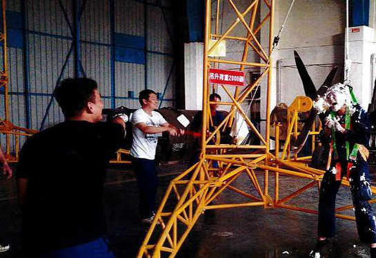 ̨��Ů��ʿΪ������������κ��� �������ѳʹ�