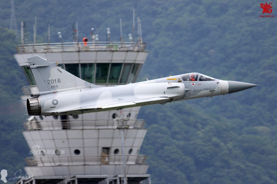 ��8ǹ����:̨��ʡ�վ���Ӱ2000ս������ս��