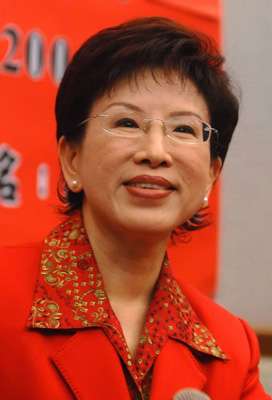 洪秀柱谈理想男人:不能死板板,否则憋死人。(网络图) 洪秀柱谈理想男人:不能死板板,否则憋死人。(网络图)