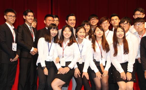 ��Ӣ���ݽ��Գ���������̫̫���ﻹ��Ҫ����