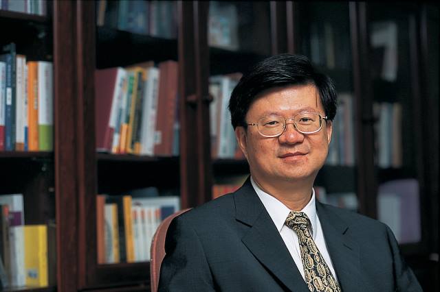 台湾课纲微调惹议 台官方拟编补充教材 台湾课纲微调惹议 台官方拟编补充教材