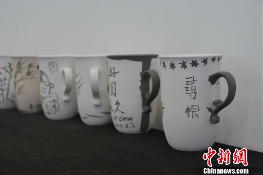 ������̨��ѧ�Ӹ������ݡ�Ѱ����