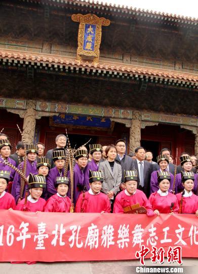 4��3�գ�̨��������������չ�ݽ�����������������ɵ�ǰ��Ӱ������̨���������������ڿ��ӹ�������������ɵ�ǰչ��̨���������������裬������ʥ��ʦ���ӡ������� ��