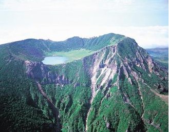 世界新7大自然奇景网络投票结束 台湾玉山落榜