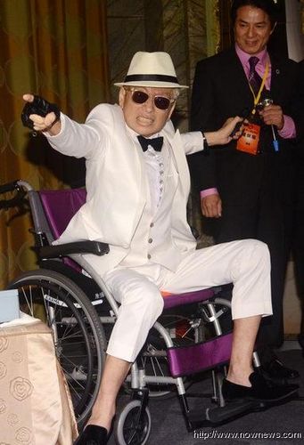 �����Ѫ�������ݽ���ժī��������˧һ�κ���