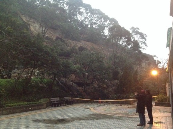 ���µ��_�^���^�l��������̮�����⡣���D�����ṩ��