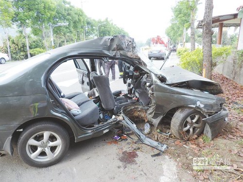 ̨Ů������7Сʱ�Ƽݳ�������5������ɥ����ͼ��