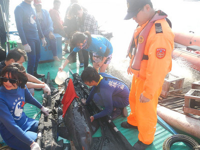 �ڳݺ�����������������ұ�����ͼ��