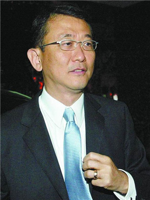 涉掏空弊案弃保潜逃 传远东航空前董事长在美国自杀 涉掏空弊案弃保潜逃 传远东航空前董事长在美国自杀