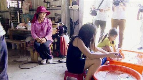 ̨��3��Ůͯ���Ҽ���ϴ�����������ͼ��