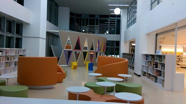 �±�����ͼ������ܹ����ã������������ڲιۡ���̨ýͼ��