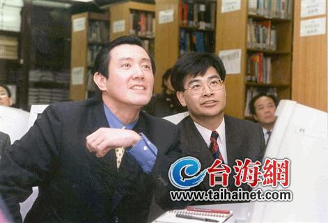 教书匠主宰台湾命运李登辉、马英九都当过大学老师