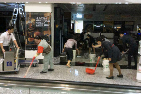 ̨����԰������ͻȻ"����"����ˮ �����ٶȱ�"����"