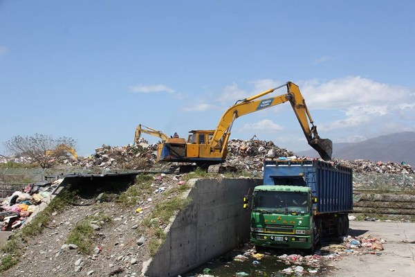 尼伯特风灾致台东垃圾量暴增 3600吨超焚化负荷 尼伯特风灾致台东垃圾量暴增 3600吨超焚化负荷