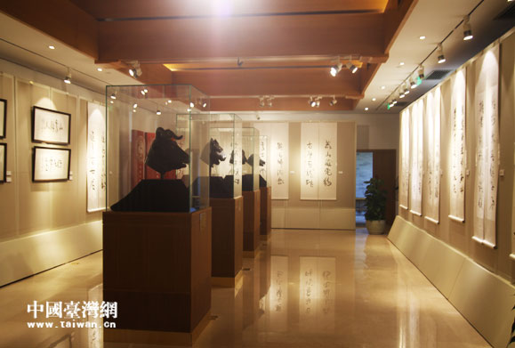 ̨鷨ʿǡ𣬺ī鷨չھٰ