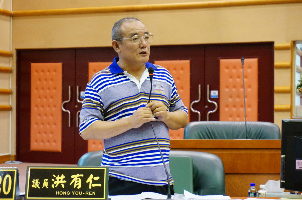 台湾嘉义市议员涉开酒店剥削变性人 遭羁押禁见 台湾嘉义市议员涉开酒店剥削变性人 遭羁押禁见