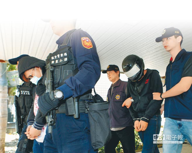 台湾16岁高中生携带毒品欲走私新西兰被逮 台湾16岁高中生携带毒品欲走私新西兰被逮