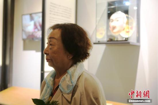 ����ͼ��2016��12��10�գ�̨������ο��������ݡ����ּҡ�����ƽ��Ů����Ȩ�ݡ���̨�����ݡ�ͼΪ92���̨��ο��������������վ�ڼ����չ���İ���������������������Ʒ���ǰ��<a target='_blank' href='http://www.chinanews.com/'><p  align=