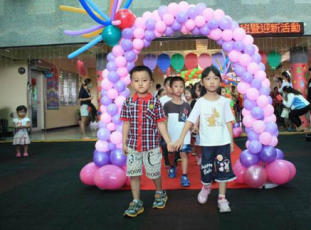 ̨һ׶԰ѧ Сߺ̺Ƿʮ