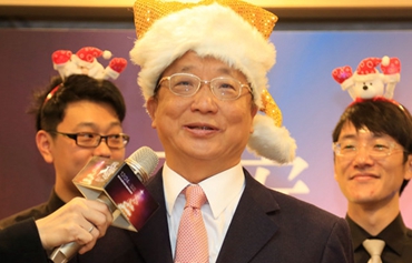 ־ǿ24ж 衶жġл̨˸13