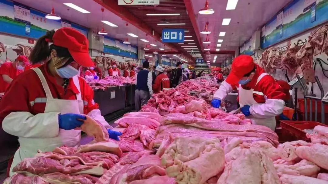 岳各庄临时休市,新发地增大上市量,首都“菜篮子”供应充足