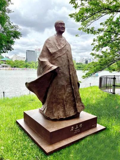 中医药为何应成为中华文化走出去的先锋?