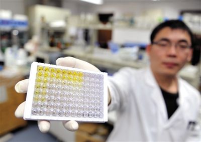 清华研发检测一滴血可验肺癌试剂盒