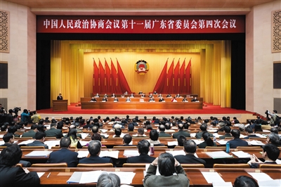 16省份下调GDP增速目标 多省份设雾霾下降目标 16省份下调GDP增速目标 多省份设雾霾下降目标