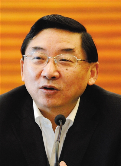 16省份下调GDP增速目标 多省份设雾霾下降目标 16省份下调GDP增速目标 多省份设雾霾下降目标