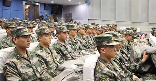 春晚将再现九三大阅兵盛况 北京军区教官把关 春晚将再现九三大阅兵盛况 北京军区教官把关