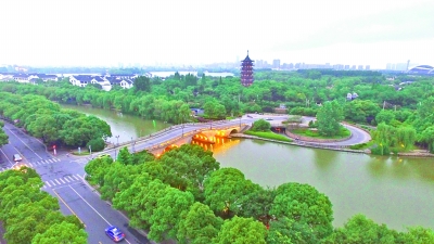 ���ˣ��Ϻ�ʥ��չ����