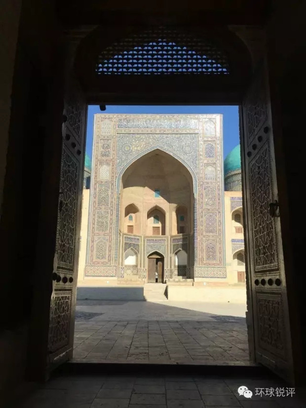 ͼƬĬ�ϱ���